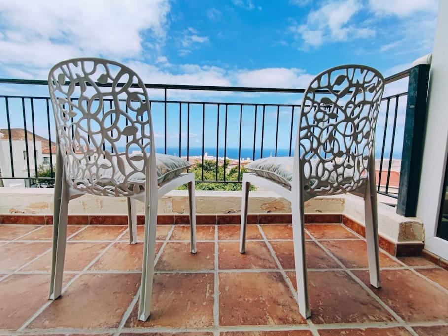 Private Pool 'Villa Vibe Tenerife' Sunset & Ocean View Chayofa 외부 사진