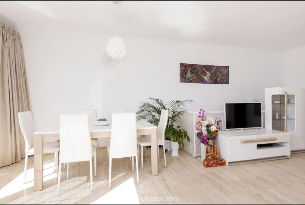 Private Pool 'Villa Vibe Tenerife' Sunset & Ocean View Chayofa 외부 사진