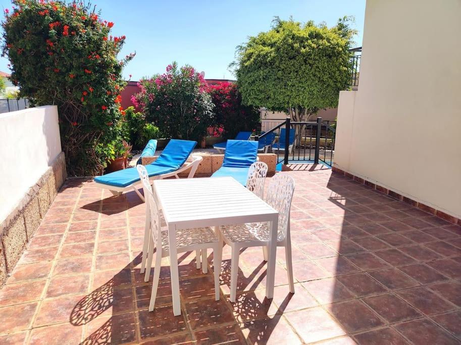 Private Pool 'Villa Vibe Tenerife' Sunset & Ocean View Chayofa 외부 사진