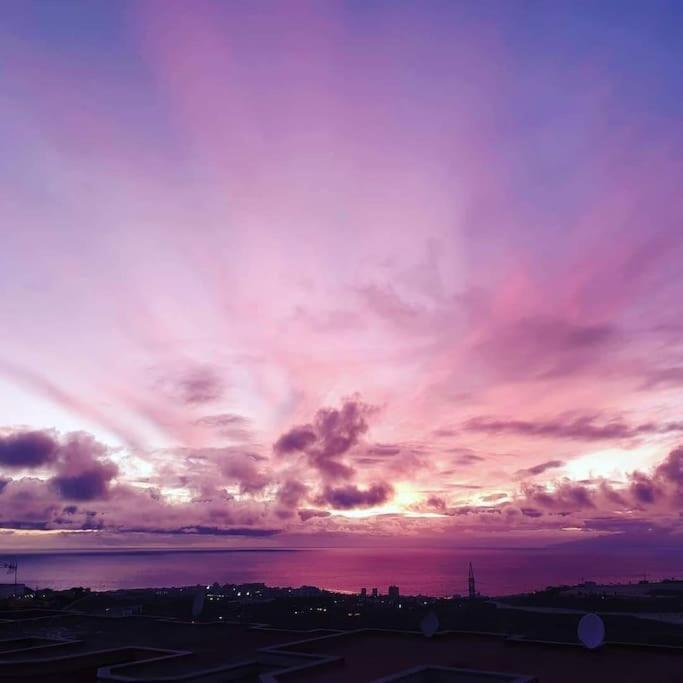 Private Pool 'Villa Vibe Tenerife' Sunset & Ocean View Chayofa 외부 사진