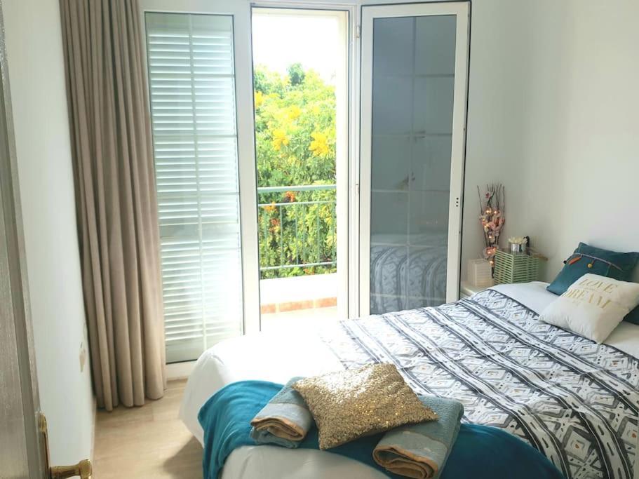 Private Pool 'Villa Vibe Tenerife' Sunset & Ocean View Chayofa 외부 사진